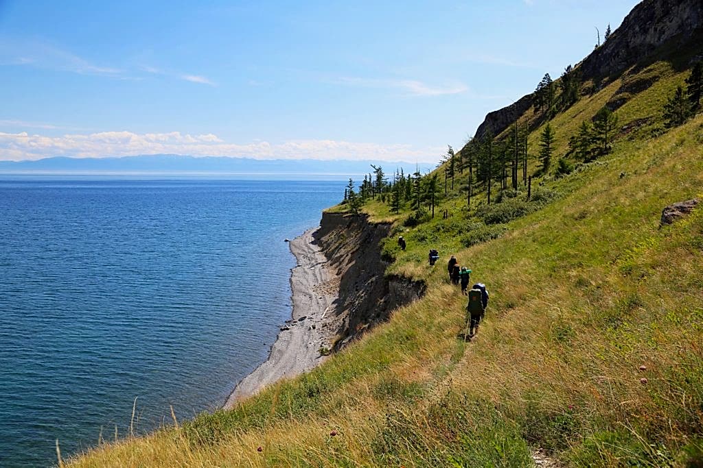 Поход по Байкалу летом